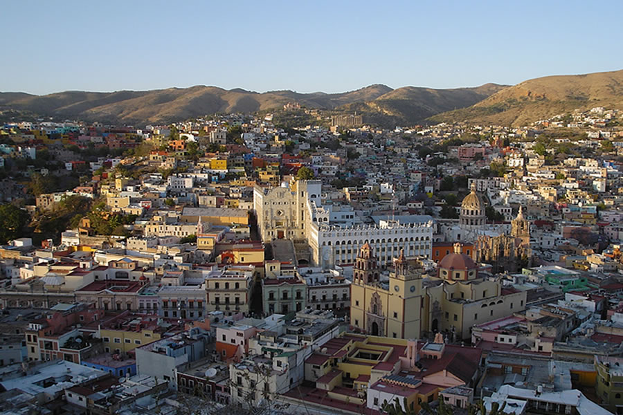 メキシコ一の美しいコロニアル都市グアナファト
